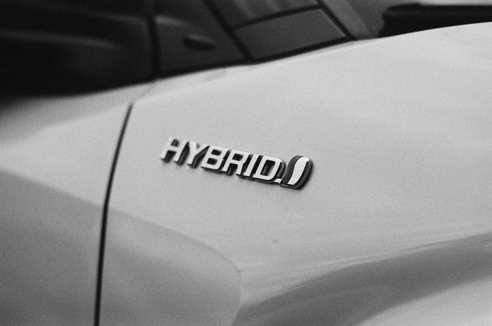 Ruimere overgangsperiode voor hybride bedrijfswagens en mobiliteitsbudget met De Wever I cover