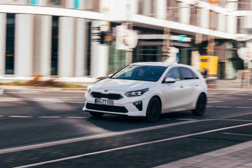 ​Leasing voor zelfstandige zorgverleners: hoe financier je een dienstwagen of praktijkuitrusting slim?